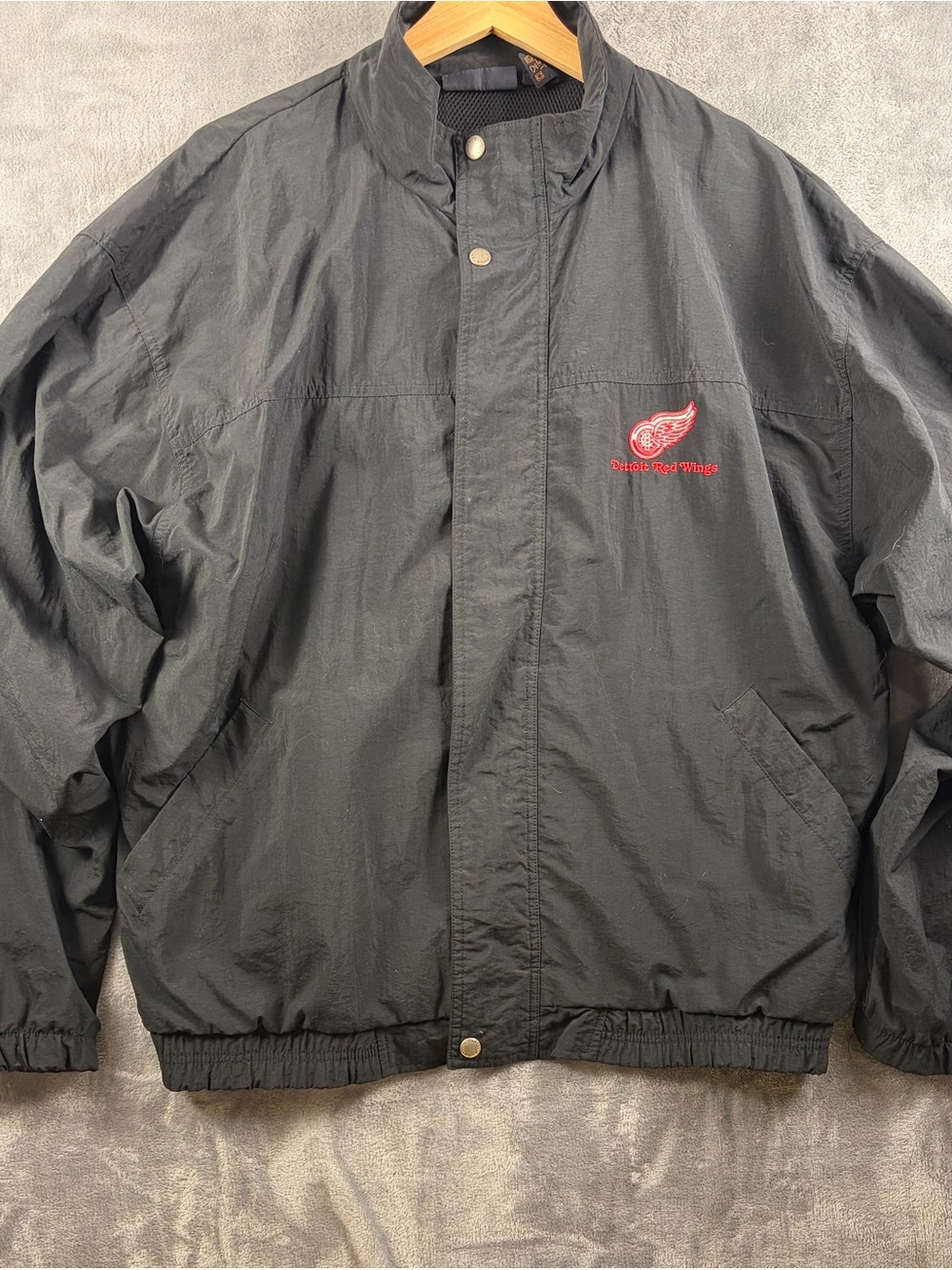 Detroit Red Wings Black Windbreaker Jacket with Embroidered Logo